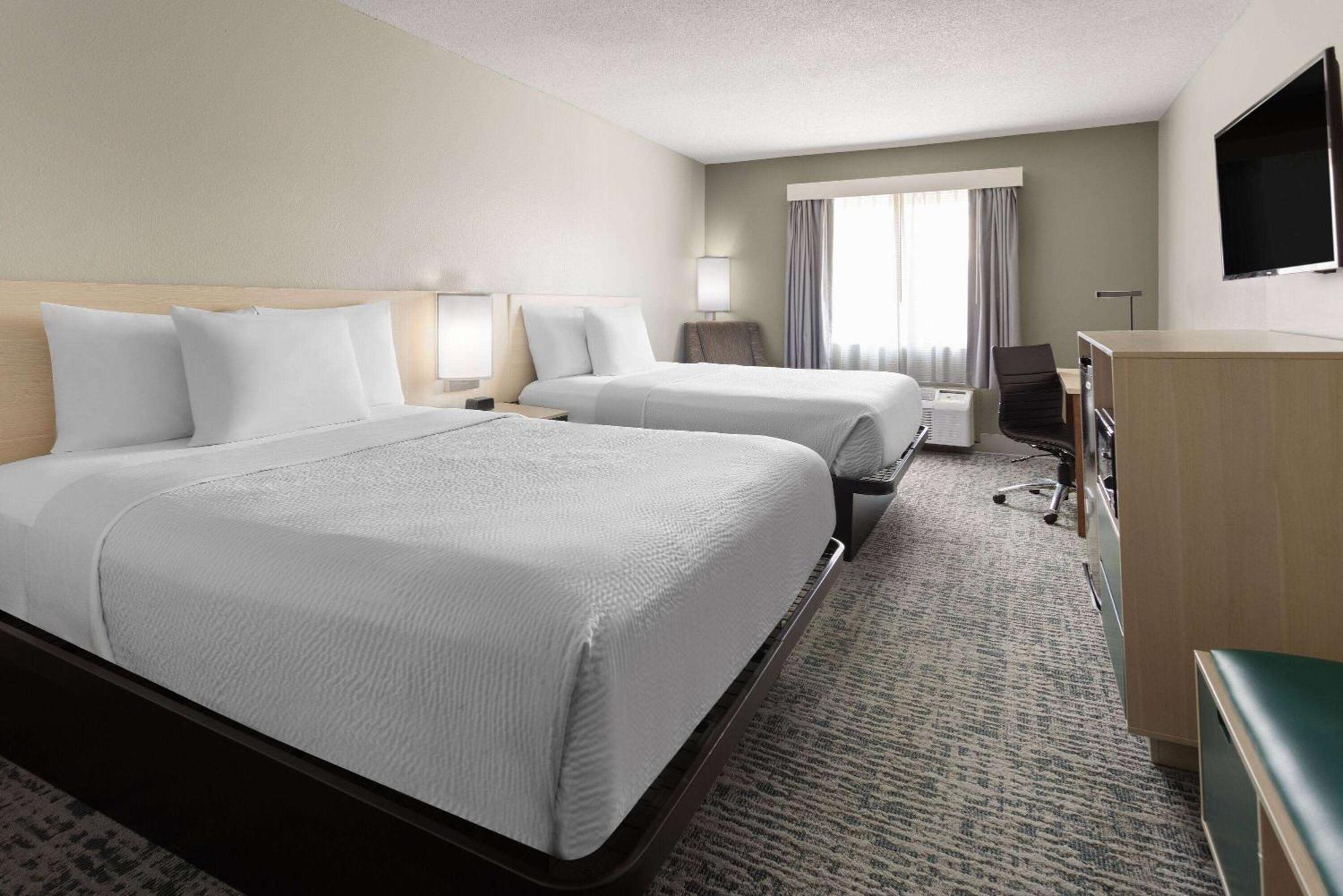 เบย์มอนต์ บาย วินด์แฮม ลาเกรนจ์ Hotel ลาแกรนจ์ ภายนอก รูปภาพ